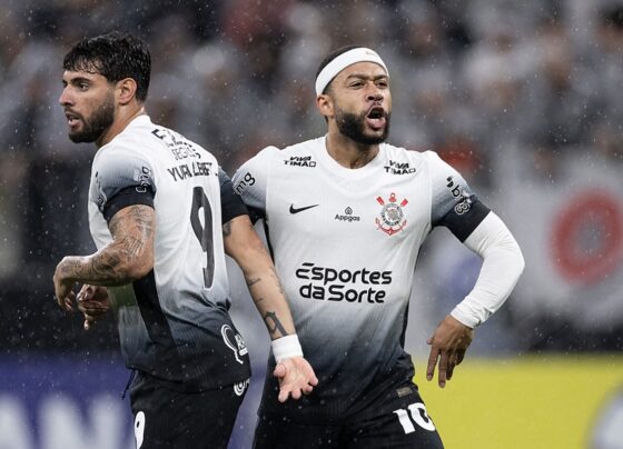No entanto, o jogador se recupera de uma lesão no tornozelo
