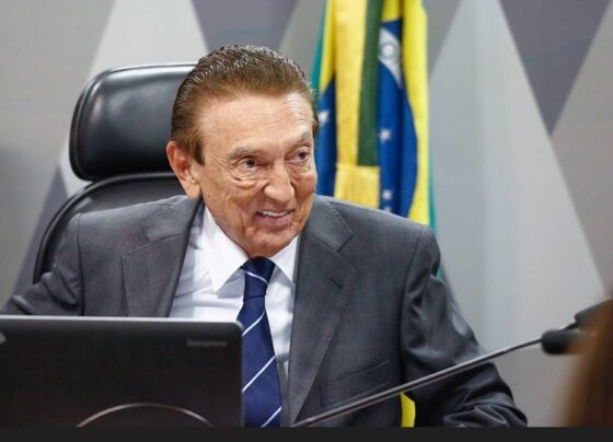 Edison Lobão