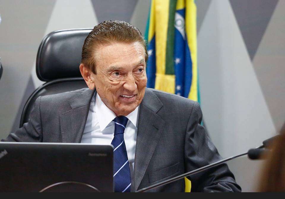 Edison Lobão