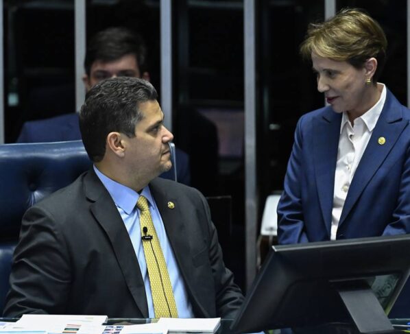 davi alcolumbre tereza cristina - Metrópoles
